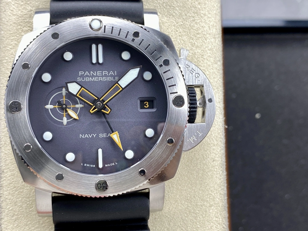 Comfortable CBD Factory Panerai Submersible “Navy SEALs” 44mm PAM01323 1:1 Super Clone – Custom Dandong P.900 Movement 395